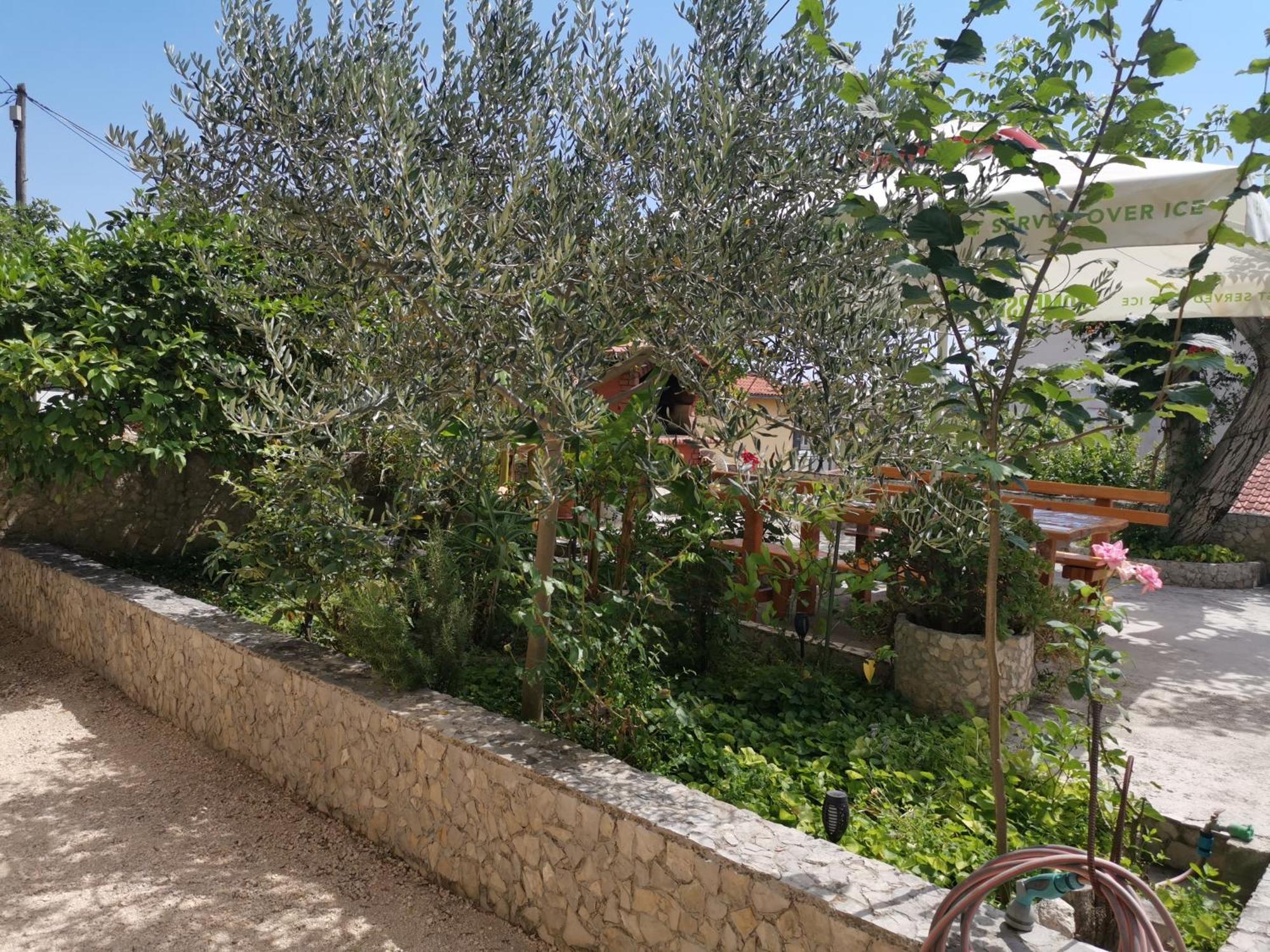 Apartmani Rudelj Μακάρσκα Εξωτερικό φωτογραφία